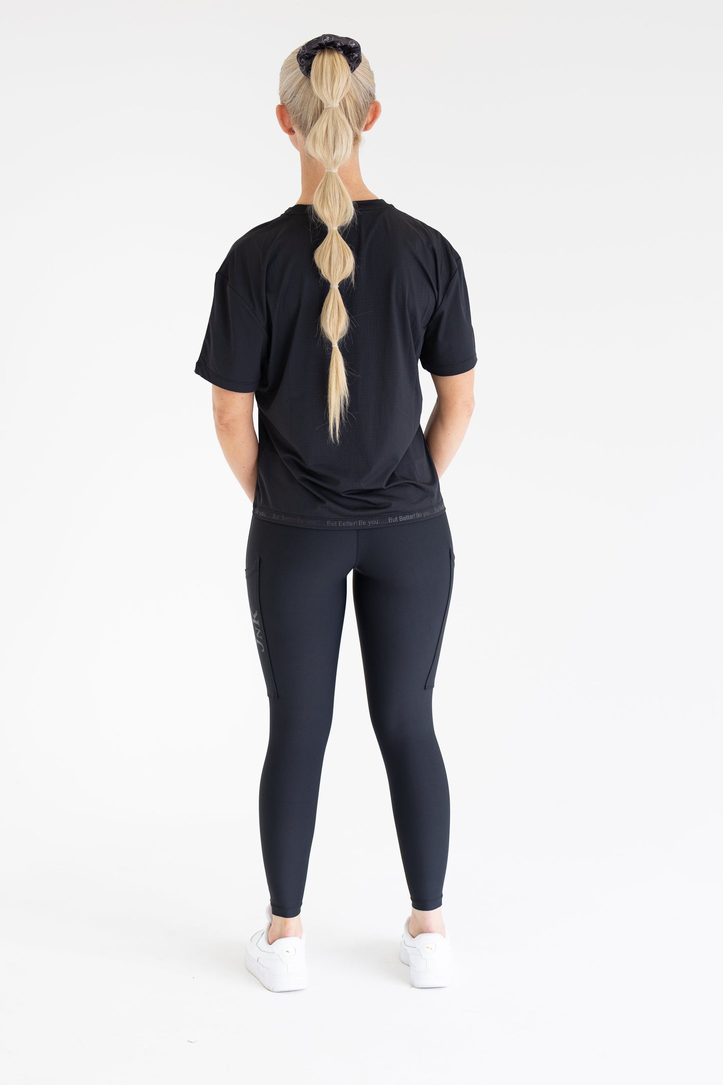 Essential Leggings- Black