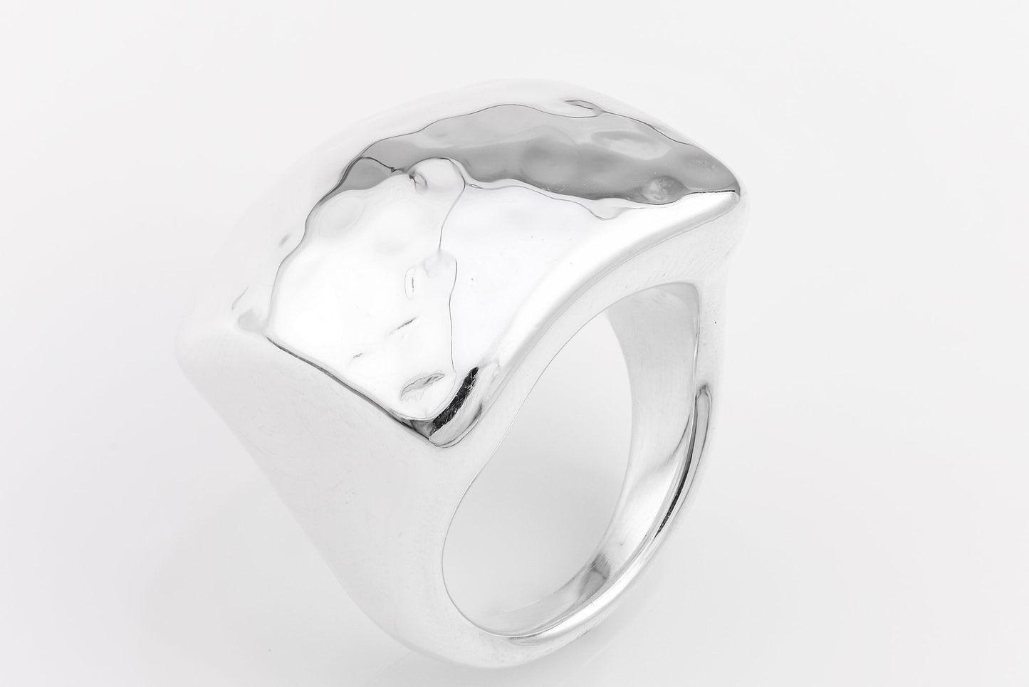 Hitchley & Harrow SS15 Square Hammered Silver Ring