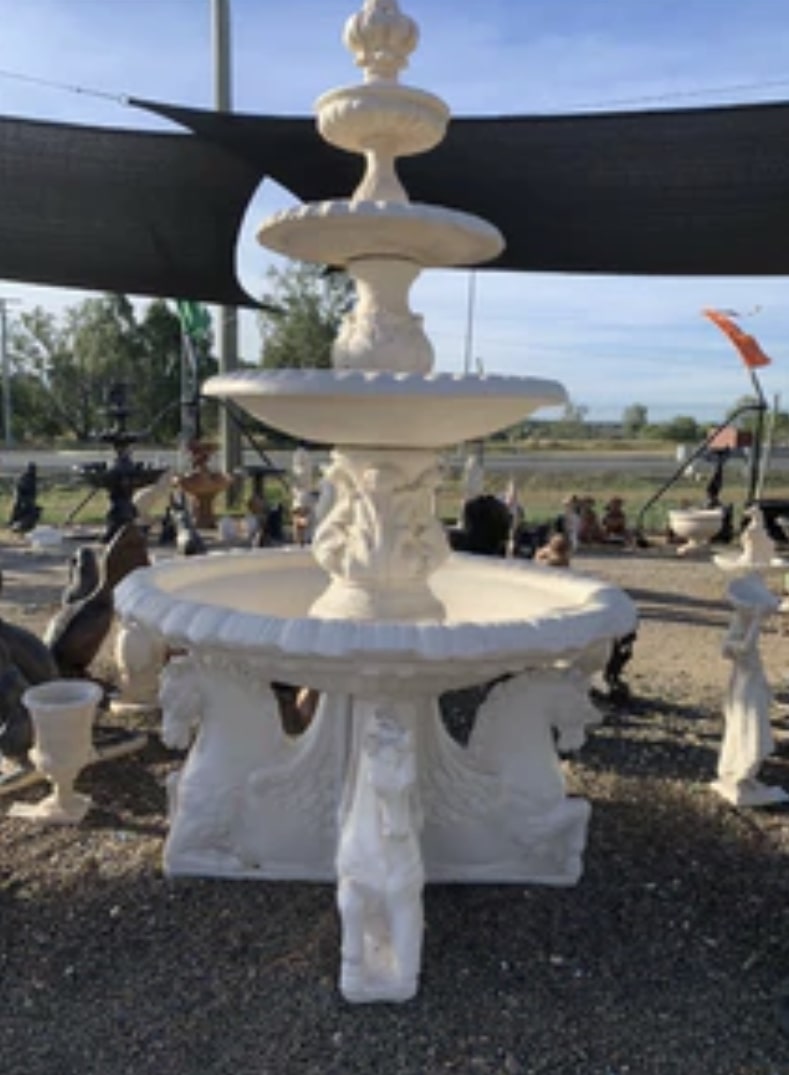 4 Tier Horse Fountain