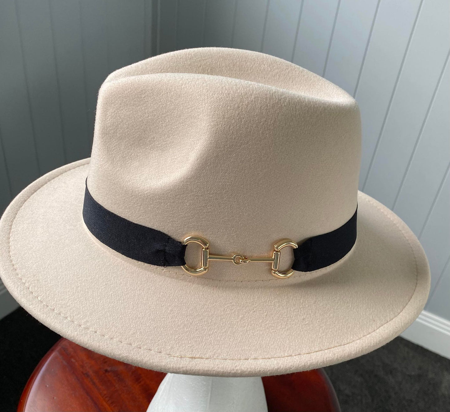 Beige Panama Hat Snaffle Bit Band - Small