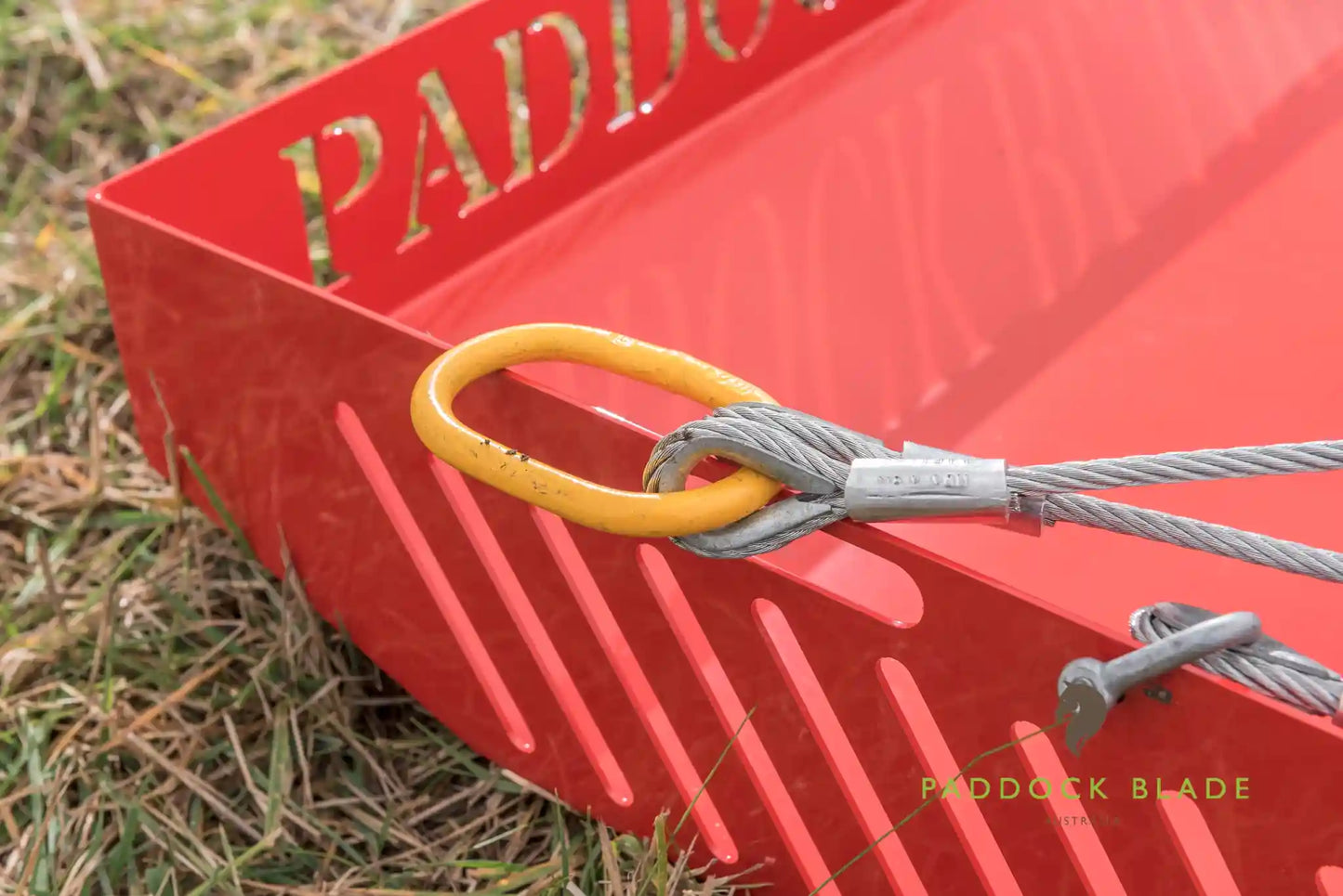 paddock blade tow link close up