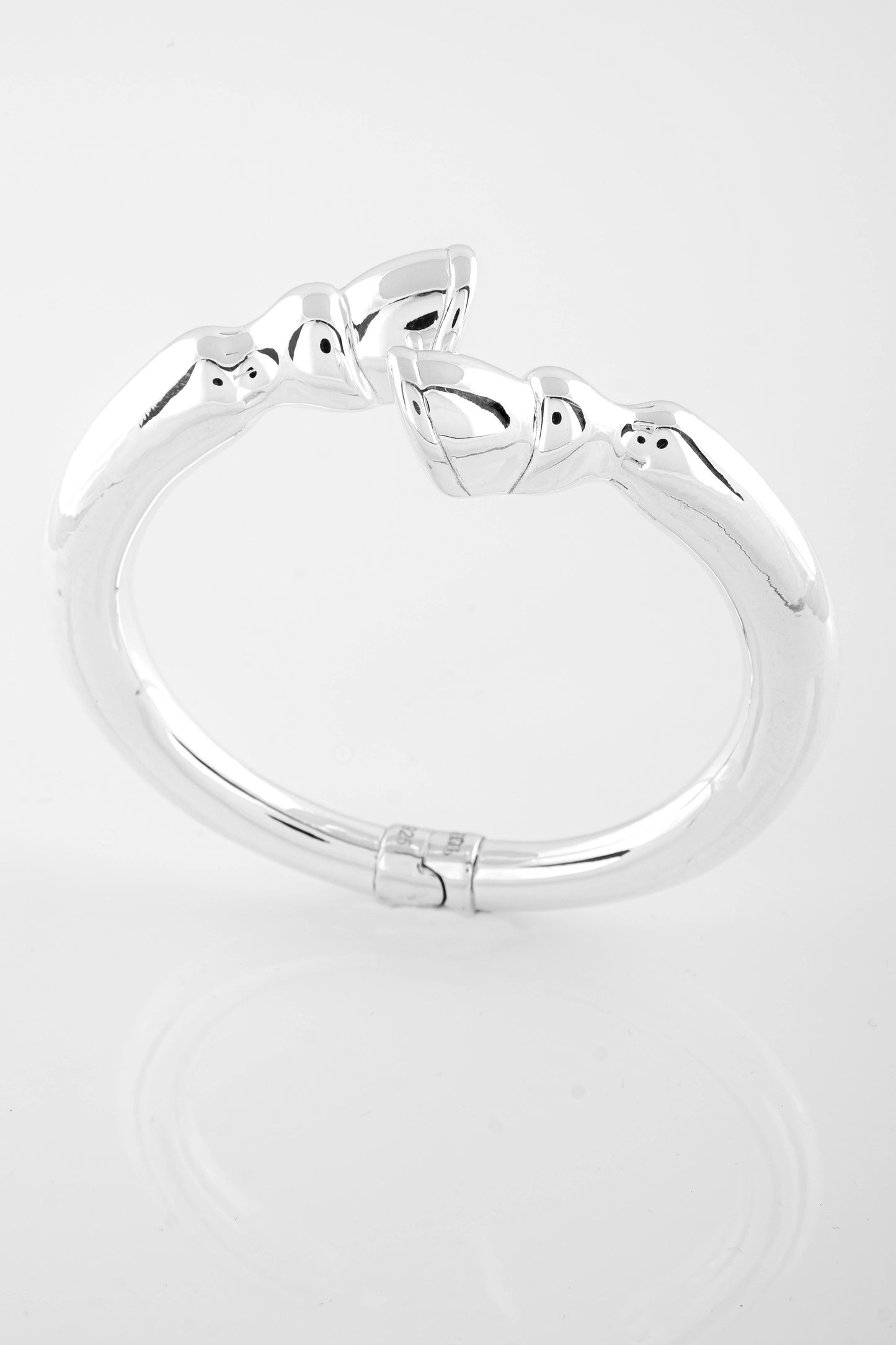 Hitchley & Harrow SS01 Silver Hooves Bangle