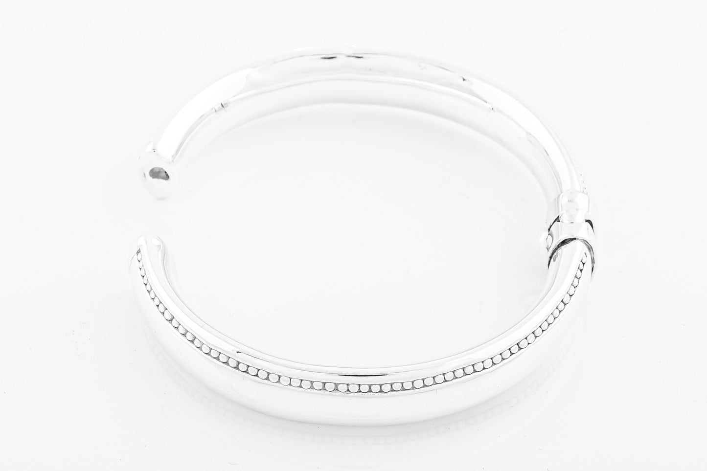 Hitchley & Harrow SS26 Bead Edge Hinged Bangle