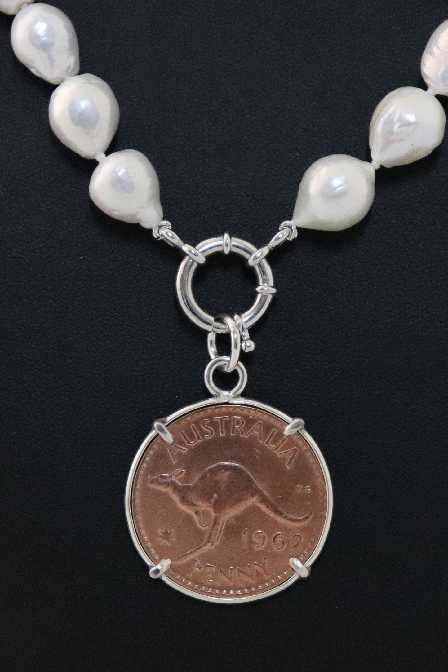 Hitchley & Harrow P10 Kangaroo Penny Coin Pendant