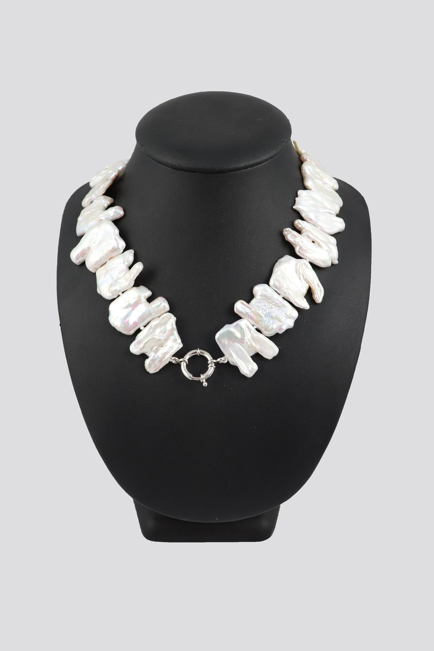 Hitchley & Harrow Baroque Leaf P63 Pearl Necklace