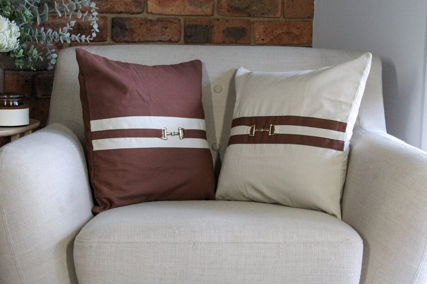 Snaffle Bit Cushion Cover - Chestnut /Cream