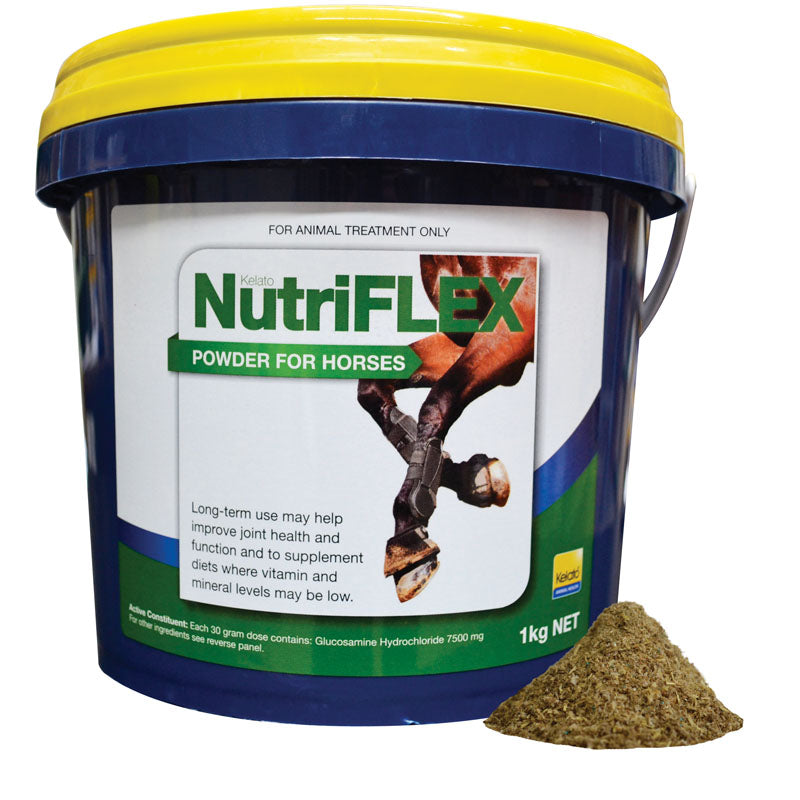 Kelato NutriFLEX powder tub for horses beside loose powder.